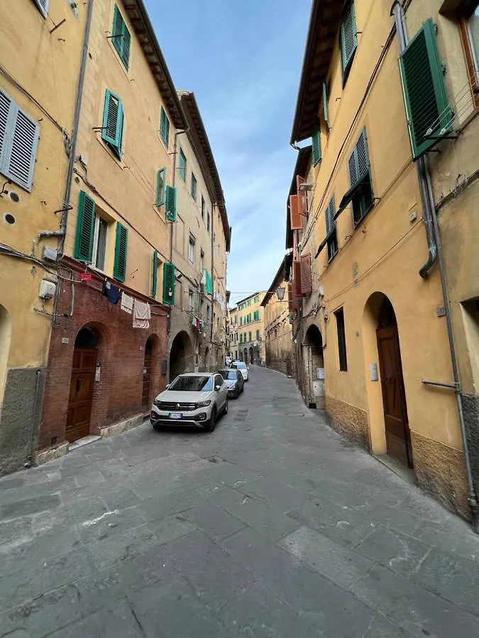 Siena - A Pochi Passi Da Piazza Del Campo Apartment 0*,  Italy